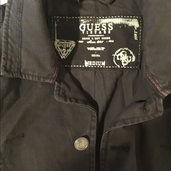 Guess jacket - Picture 3 of 3